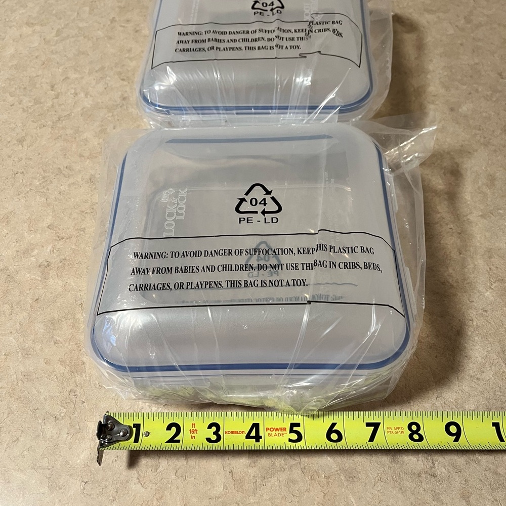 Lock and Lock Storage Containers (2) - Picture 3 of 4